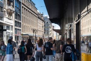 Genève, le 28 avril 2025. Les Rues-Basses. Images prétextes.
