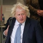 Covid-19 : un confinement anticipé aurait évité environ 23 000 décès en Angleterre, selon une enquête publique