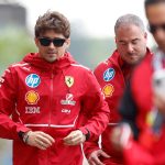 Leclerc réaffirme l’attachement à Ferrari et défend Elkann avant le GP de Las Vegas