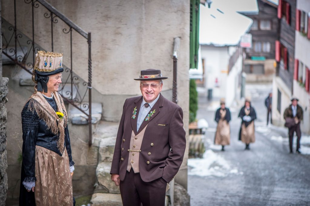 Jodeln-Sonntagstracht